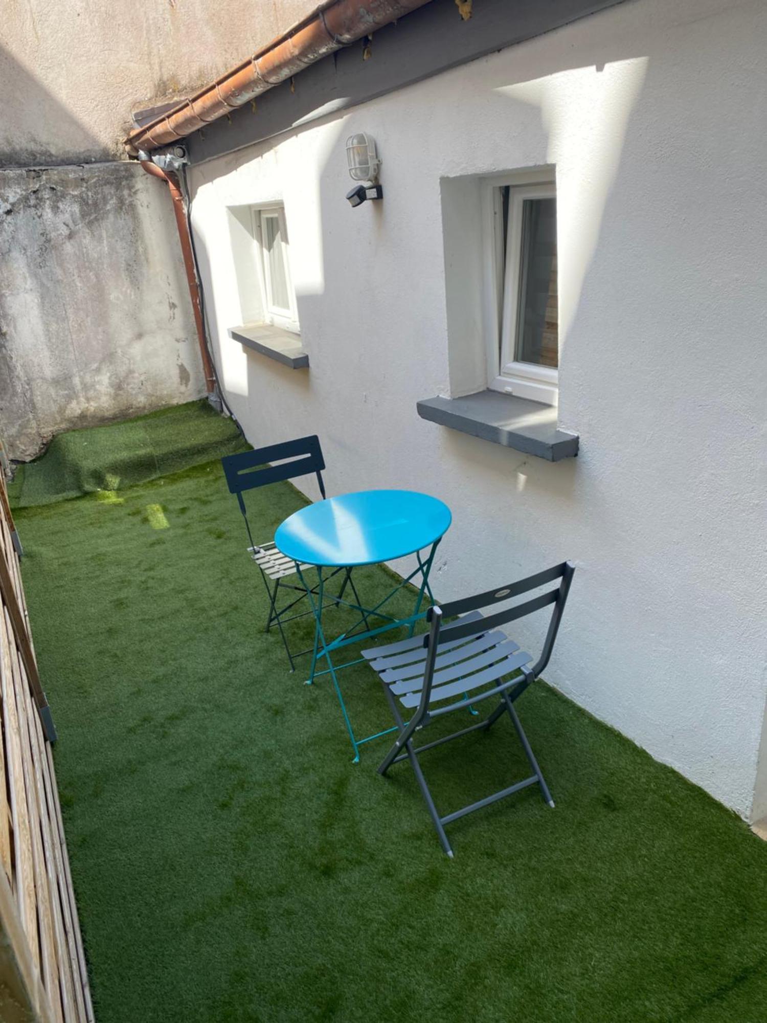Le Patio Studio-Terrasse Montbeliard-Centre מראה חיצוני תמונה